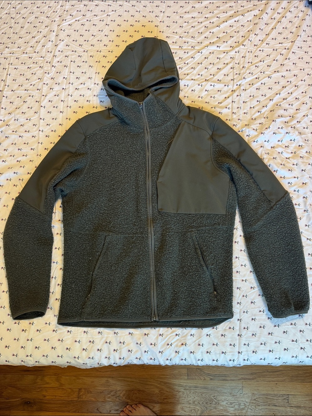 Lululemon Fleece Jacket Hoodie - Size M